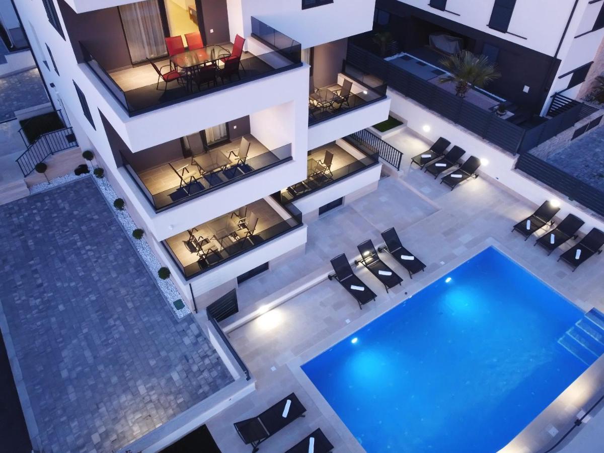 Villa Ankora 2 With Heated Pool ビオグラード・ナ・モル エクステリア 写真