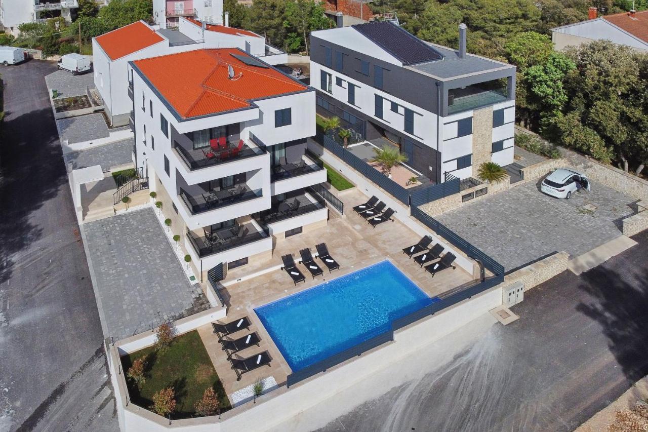 Villa Ankora 2 With Heated Pool ビオグラード・ナ・モル エクステリア 写真