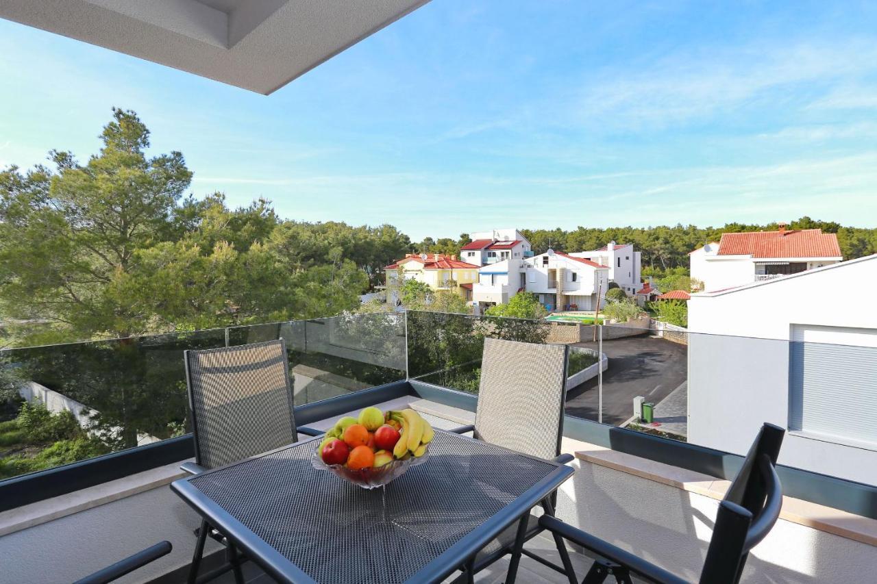 Villa Ankora 2 With Heated Pool ビオグラード・ナ・モル エクステリア 写真